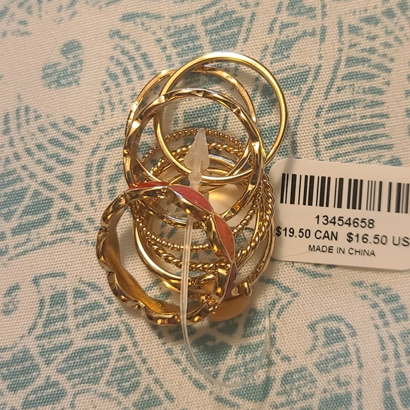 NWT GOLD-TONE & CORAL ENAMEL RING SET OF 8 - Picture 3 of 15